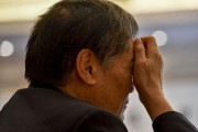 kaiyun管理-70岁大爷哭诉：有存款30万，退休金6000的我，现在却沦落到捡破烂